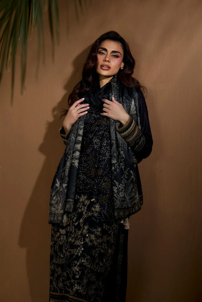 3 Piece Unstitched Embroidered Herringbone Winter Shawl by Sobia Nazir WS25- Design - 1 A