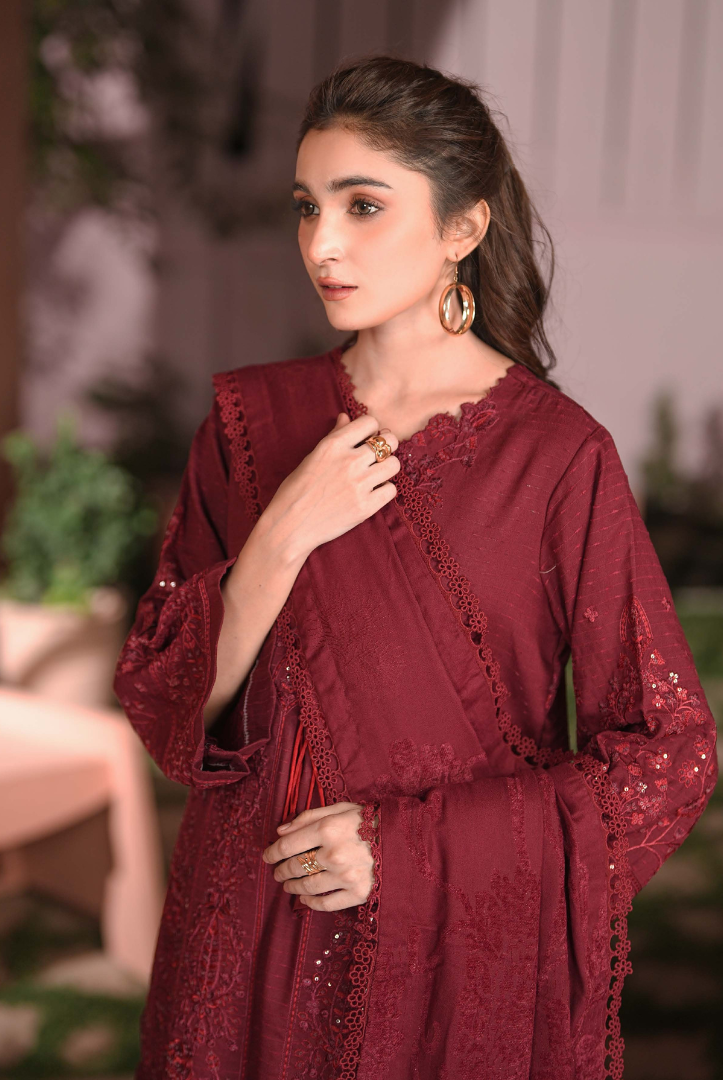 3 Piece Unstitched Embroidered Velvet Jacquard Dhanak Shawl Vihana by Johra JW/ 577