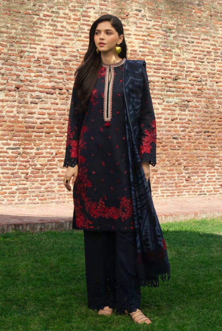 3 Piece Stitched Embroidered Khaddar Suit From Zara Shahjahan Winter Shawl Collection - DARYA