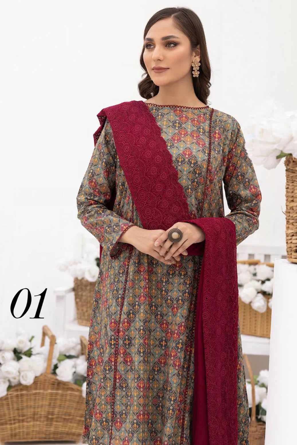Mahee's By Riaz Arts 3 Piece Stitched Suit - 05