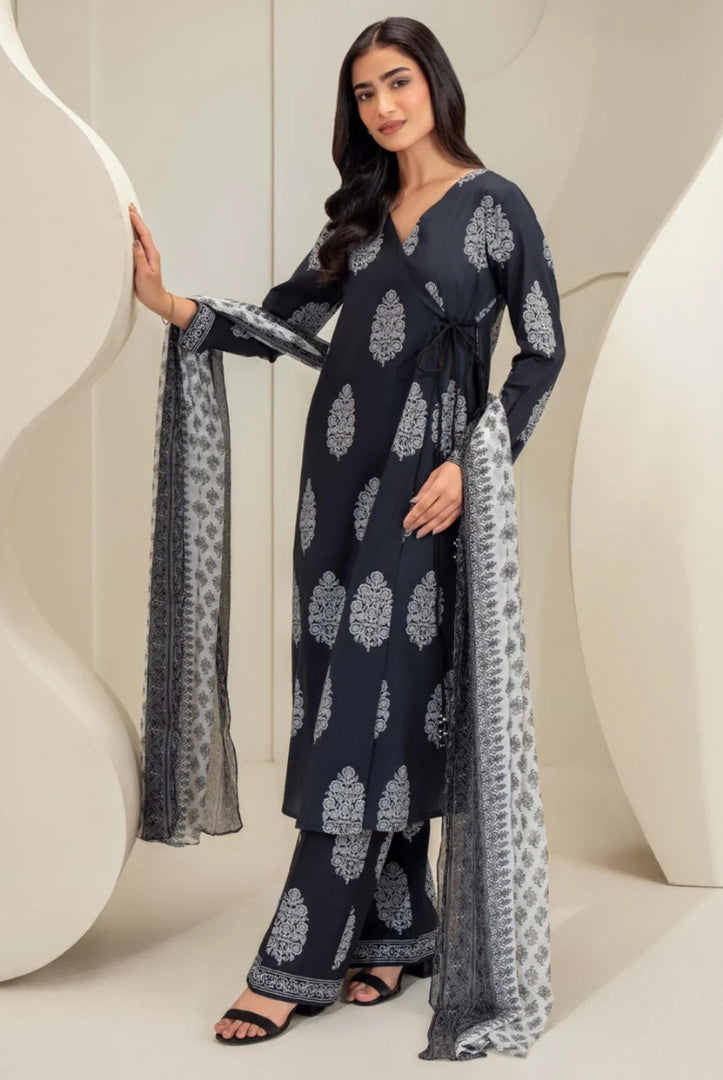3 Pc Stitched Printed Lawn Suit By Limelight Summer Collection - 29