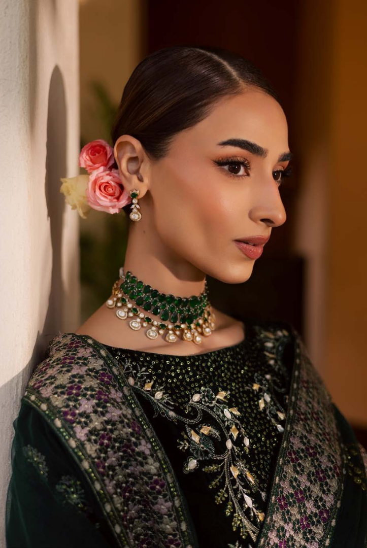 3 Piece Unstitched Velvet Embroidered Maya by Nurèh Wedding Edit Vol-II NU25MV NW-115