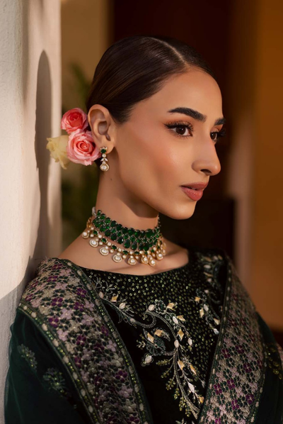 3 Piece Unstitched Velvet Embroidered Maya by Nurèh Wedding Edit Vol-II NU25MV NW-115