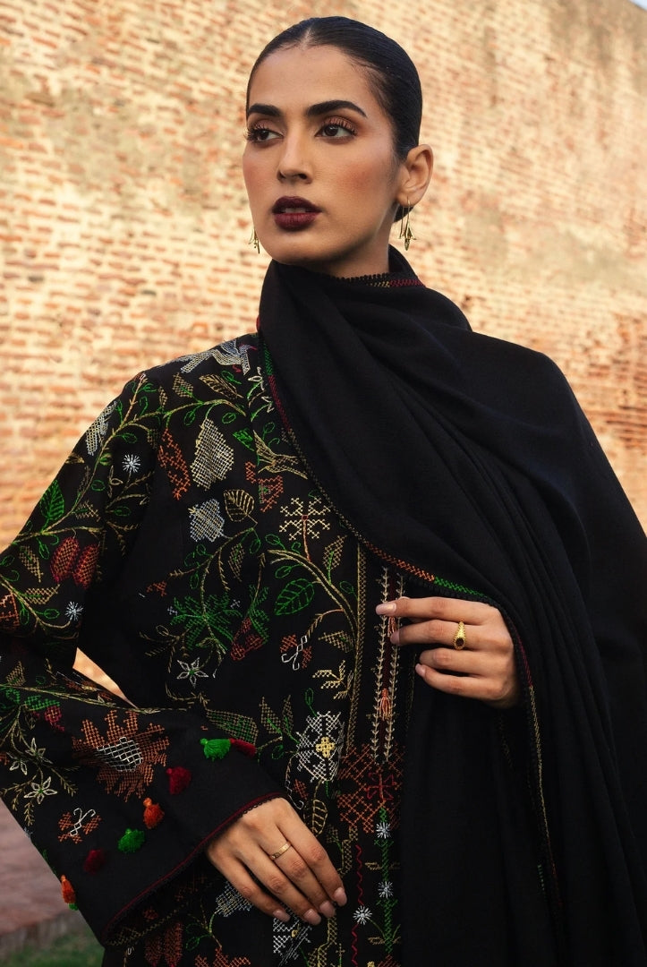 3 Piece Stitched Embroidered Khaddar Suit From Zara Shahjahan Winter Shawl Collection - LALEH