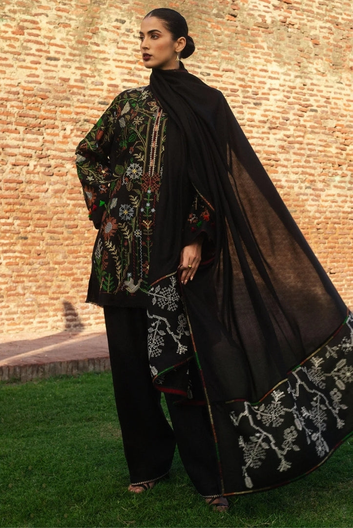 3 Piece Stitched Embroidered Khaddar Suit From Zara Shahjahan Winter Shawl Collection - LALEH