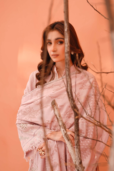 3 Piece Unstitched Embroidered Velvet Jacquard Dhanak Shawl Vihana by Johra JW/ 580