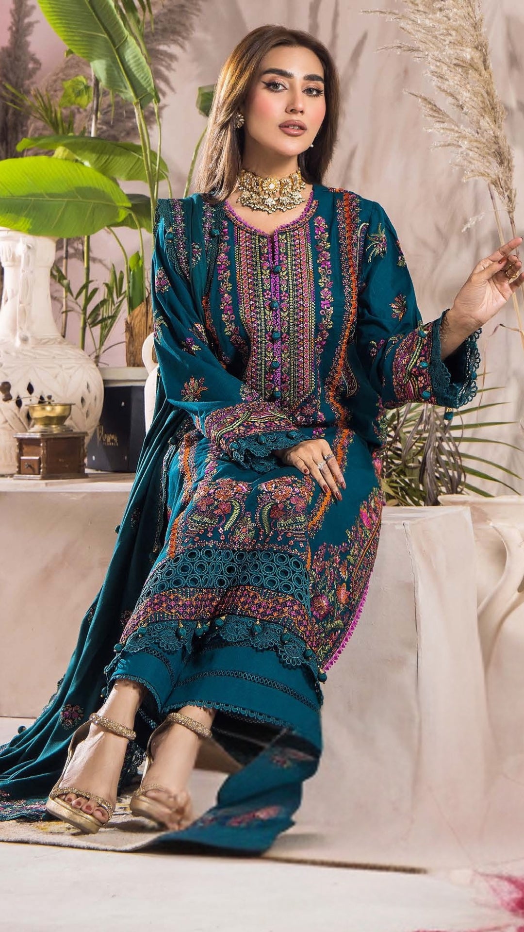 3 Piece Stitched Luxury Winter Embroidered Collection Vol.2 By Eshaisha - 05