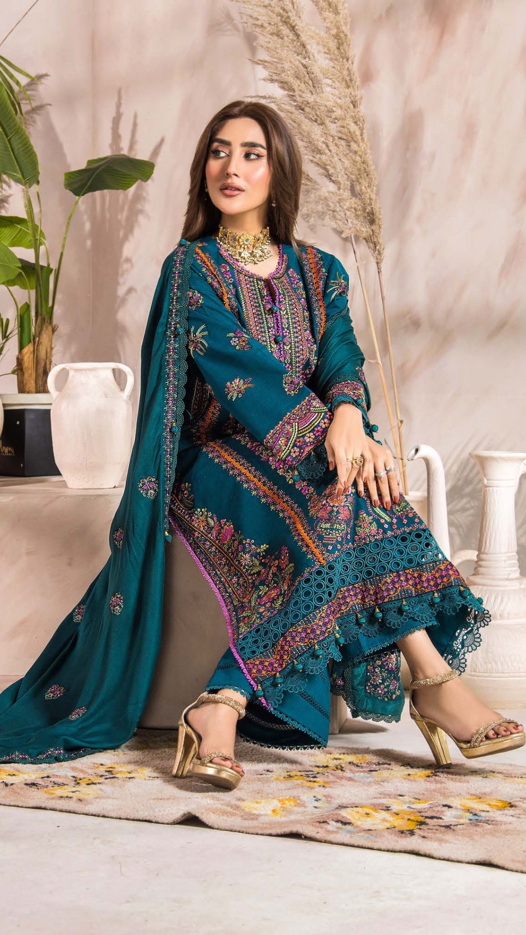 3 Piece Stitched Luxury Winter Embroidered Collection Vol.2 By Eshaisha - 05