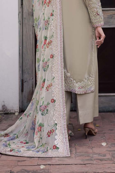 3 Piece Unstitched Velvet Embroidered Maya by Nurèh Wedding Edit Vol-II NU25MV NW-119