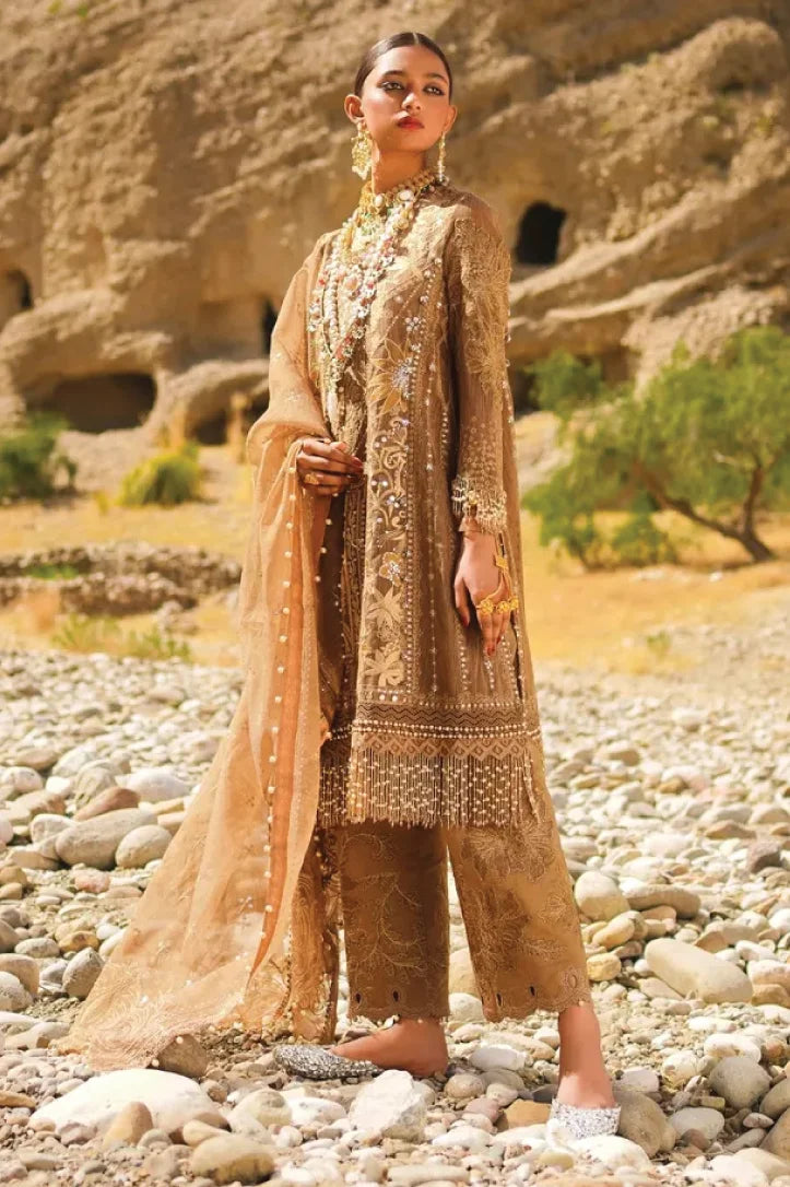 3 Piece Stitched Luxury Lawn Suit By Sana Safinaz - AN-00958