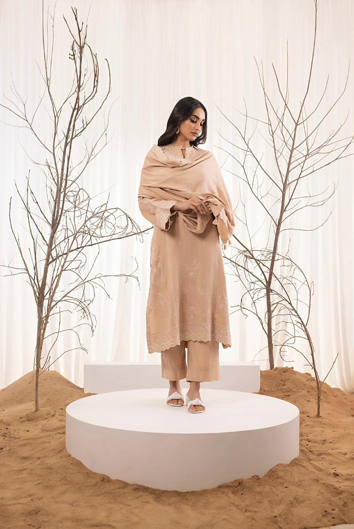 3 Piece Stitched Embroidered Cashmi Wool With Lakhany Winter Embriodered Shawl collection 07