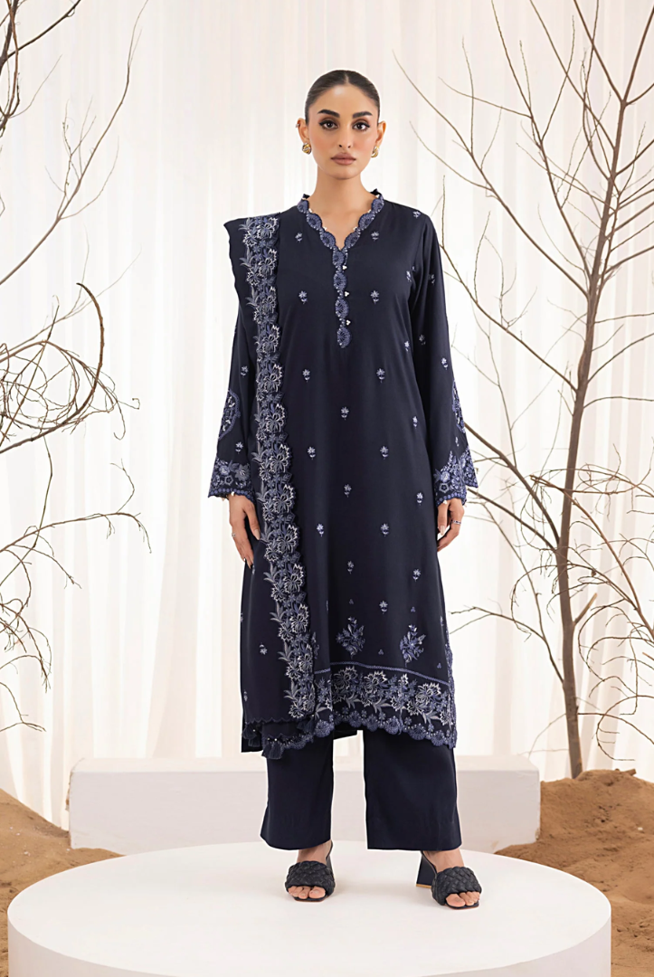 3 Piece Stitched Embroidered Cashmi Wool With Lakhany Winter Embriodered Shawl collection 08