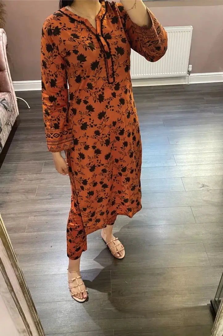 Qaus-e-Qaza Co-Ords 2 Piece Suit - Black and Orange