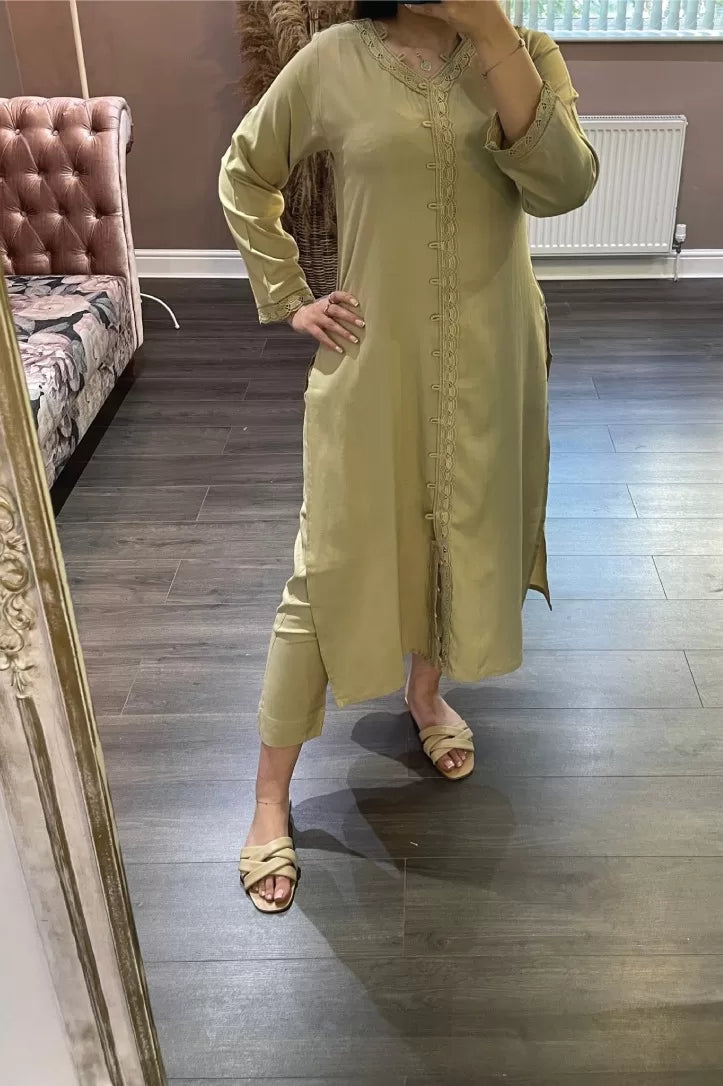 Qaus-e-Qaza Co-Ords 2 Piece Suit - Cream