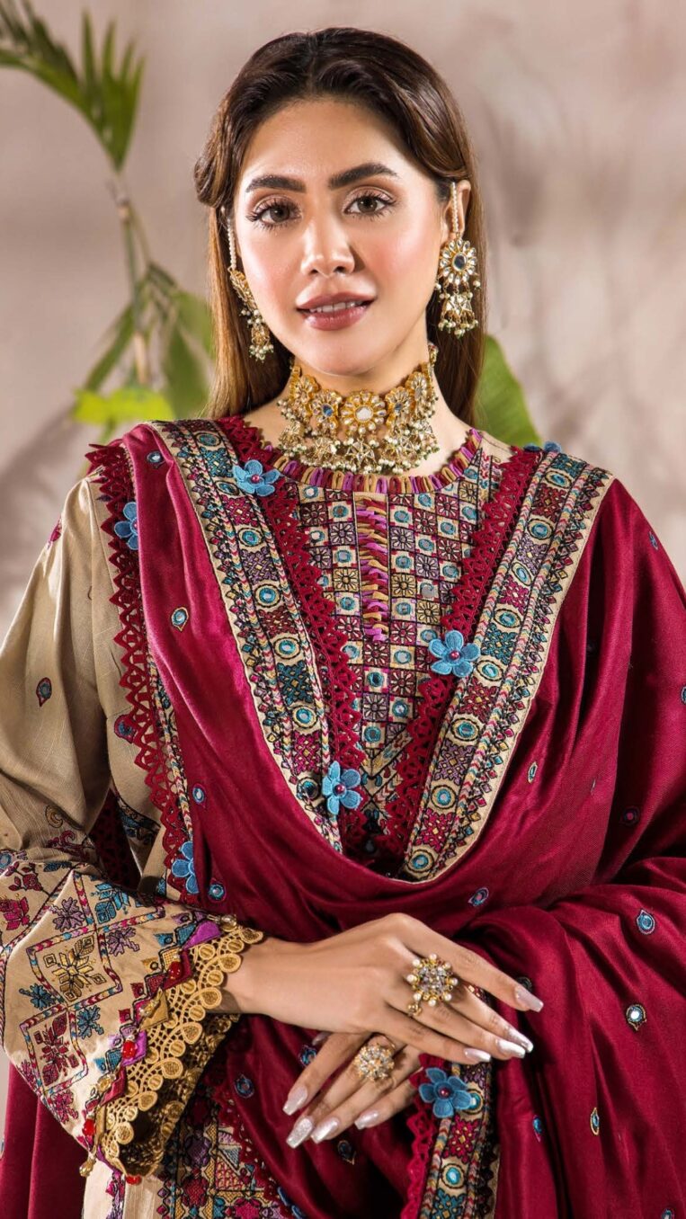 3 Piece Stitched Luxury Winter Embroidered Collection Vol.2 By Eshaisha - 01 - Image 3