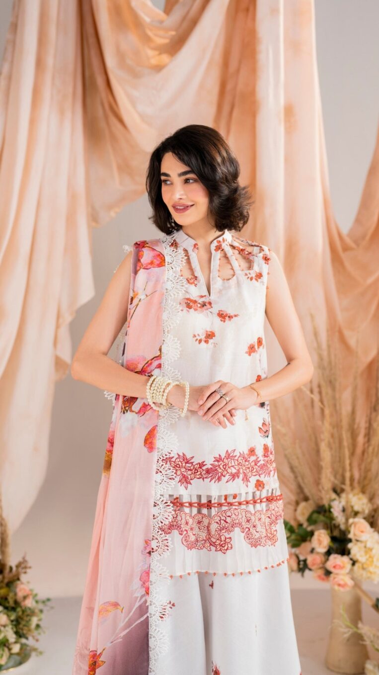 3 Piece Stitched Embroidered Digital Printed Suit | Winter Meraki'24 Vol'1 By Asifa & Nabeel - Embroider - Image 2