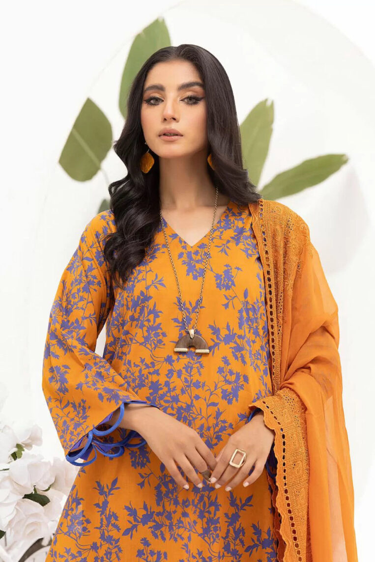 Mahee's By Riaz Arts 3 Piece Stitched Suit - 07 - Image 3
