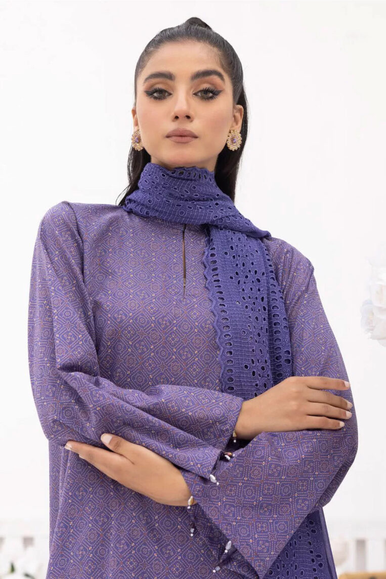 Mahee's By Riaz Arts 3 Piece Stitched Suit - 04 - Image 2