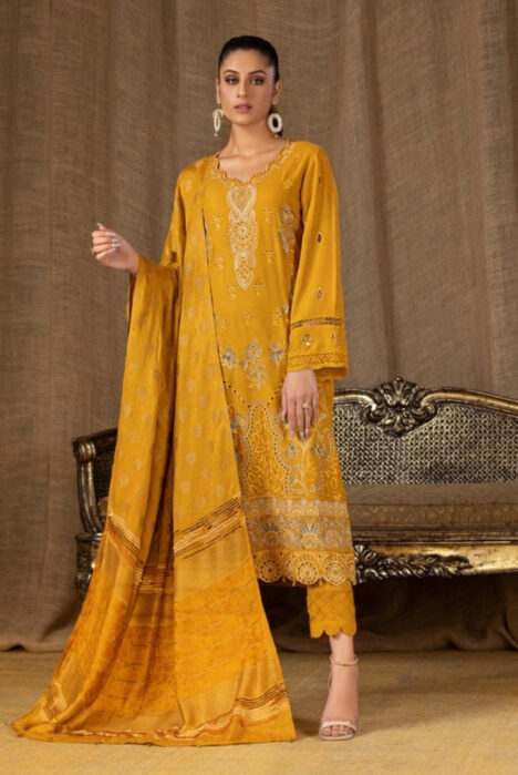 Tehzeeb By Riaz Arts Embroidered Leather Peach With Velvet Shawl Suits Collection - 04