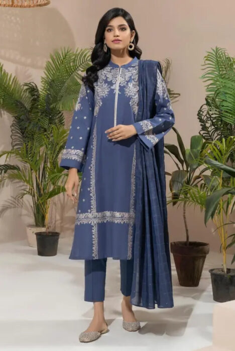 3 Pc Stitched Printed Khaddar Suit By Limelight Winter Collection - 48