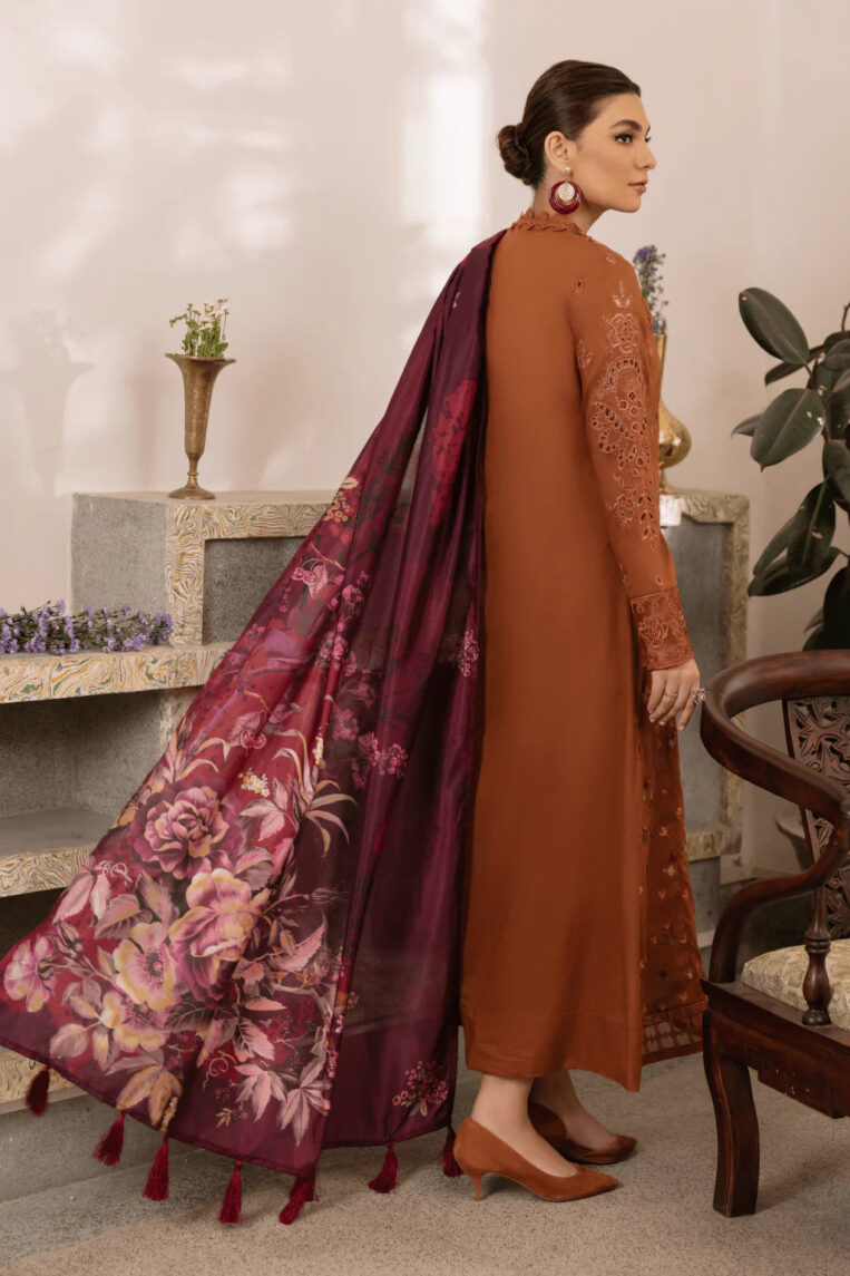 Dastaan By Iznik 3 Piece Stitched Suit - TIRAQ - Image 3
