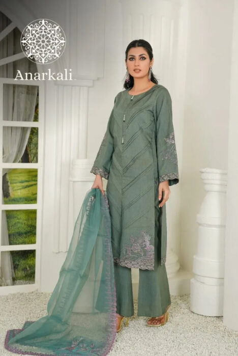 Qaus-e-Qaza Eid Collection 3Piece Stitched Suit (Laurel Green)