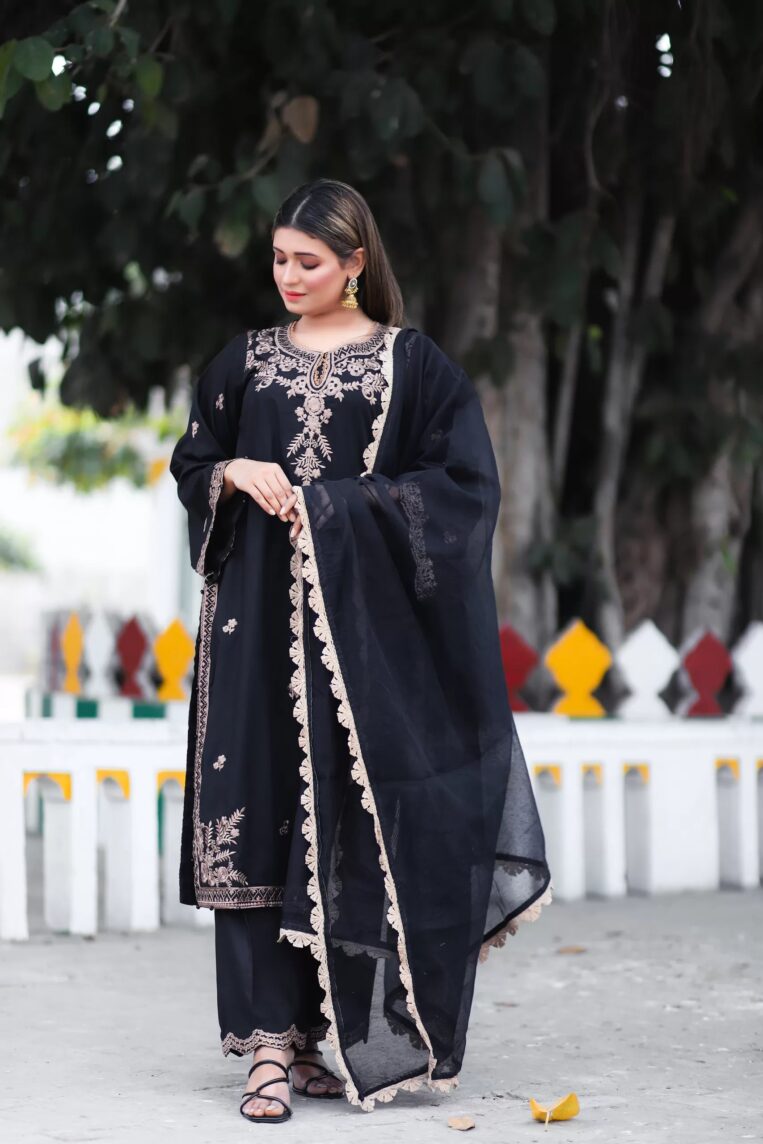 Qaus-e-Qaza 3 Piece Stitched Tu Jhoom Eid-ul-fitar Collection - INSIA