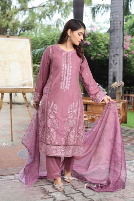 3 Piece Stitched Digital Printed Embroidered Lawn Suit From Zara ’25 Collection – FASHNION